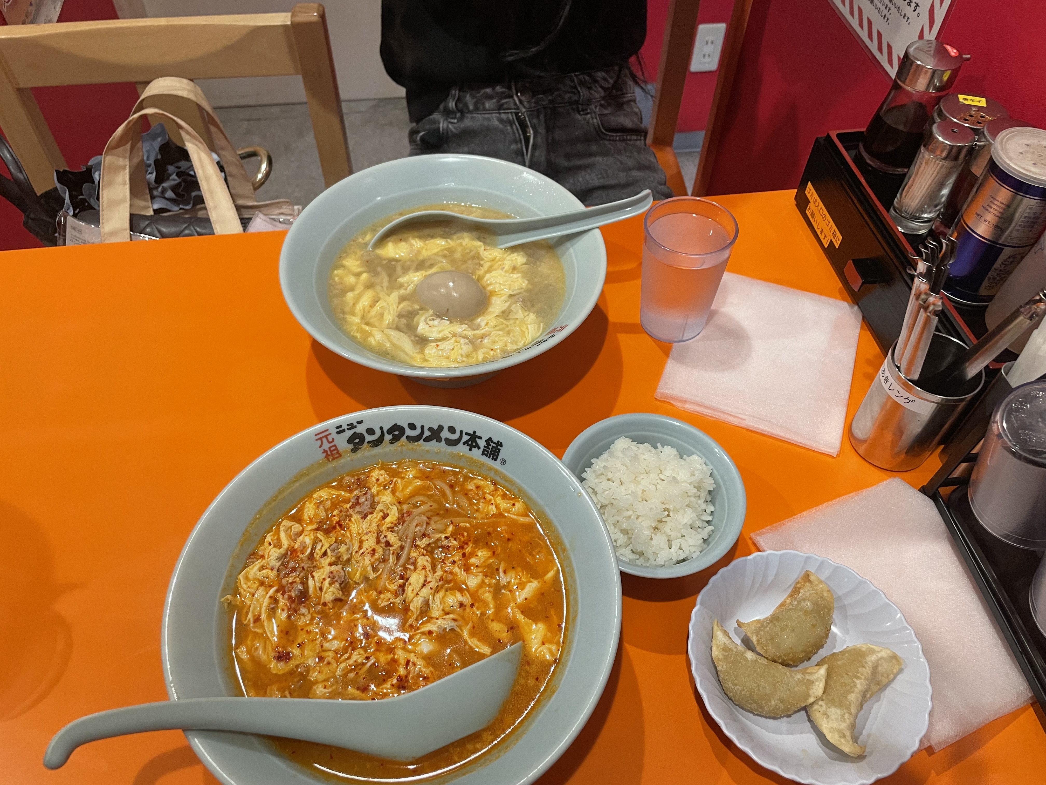 営業後同期とご飯に行きました2