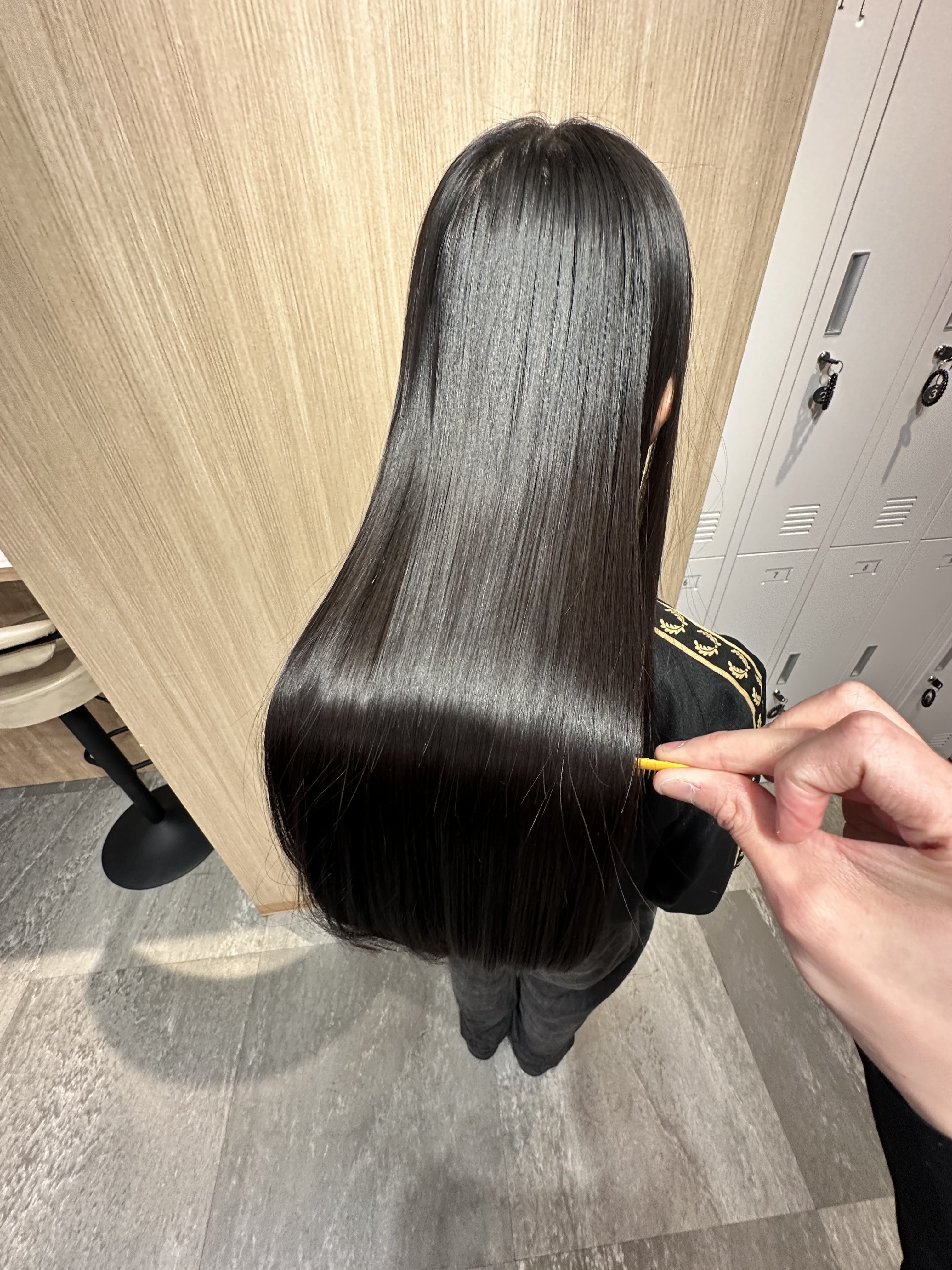 この時期だからこそ縮毛矯正やってください！